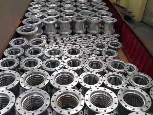 �ܵ������W(w��ng)ܛ�B��