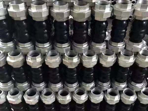 �z�����zܛ���^